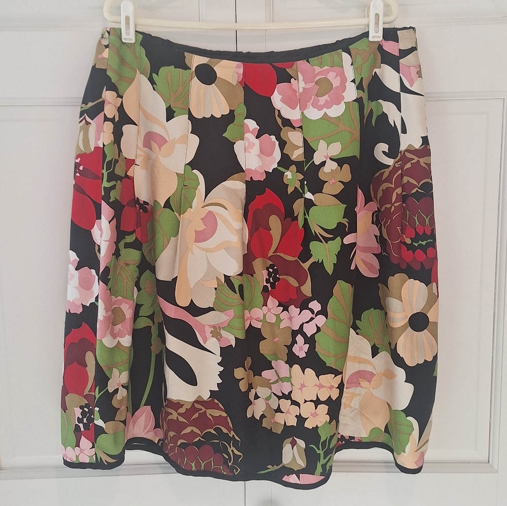 Talbots silk floral skirt - Picture 2 of 5